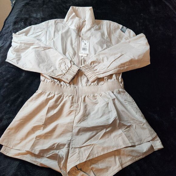 Adidas Women’s Romper Jacket Running Size Medium Vapour Grey HP2001 New NWT $210 - Picture 1 of 12